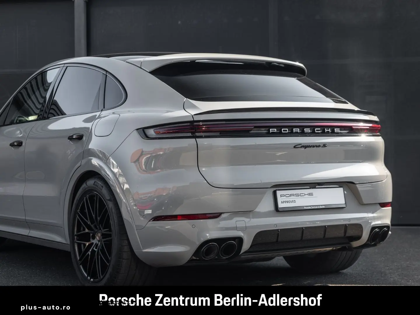 PORSCHE Cayenne S E-Hybrid Coupe HA-Lenkung InnoDrive