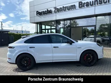 PORSCHE Cayenne S E-Hybrid Coupe InnoDrive HA-Lenkung