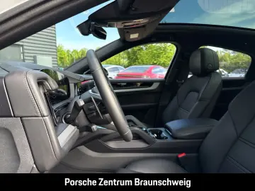 PORSCHE Cayenne S E-Hybrid Coupe InnoDrive HA-Lenkung