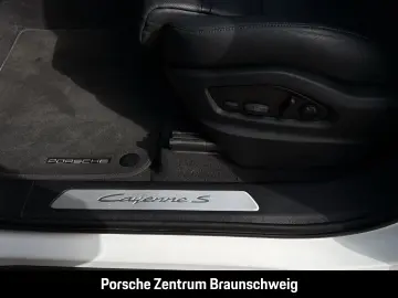 PORSCHE Cayenne S E-Hybrid Coupe InnoDrive HA-Lenkung