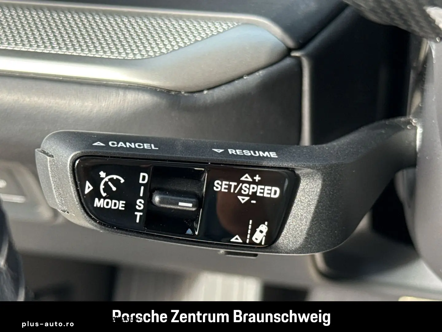 PORSCHE Cayenne S E-Hybrid Coupe InnoDrive HA-Lenkung