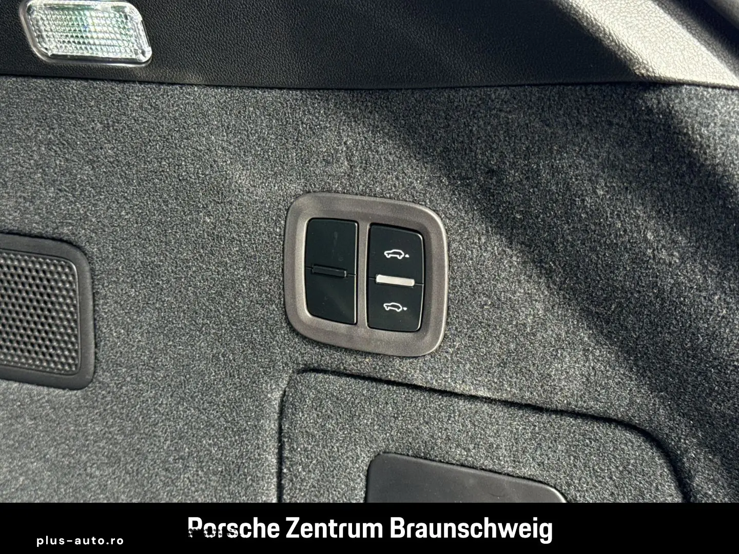 PORSCHE Cayenne S E-Hybrid Coupe InnoDrive HA-Lenkung