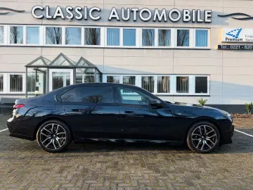 BMW 740 d xDrive M Sport Pro Fond Enter UPE 157.000€