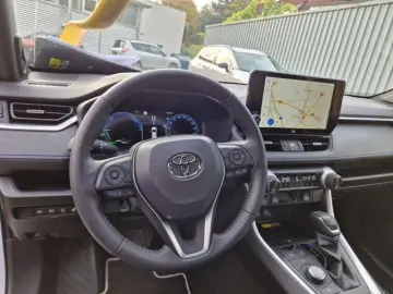 TOYOTA RAV 4 Hybrid 2.5 4x4 Style Selection Navi Sounds