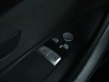 BMW 430i M Sport Aut. NAVI LED ACC CAM PDC H&K SHZ
