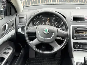 SKODA OCTAVIA 1.6 TDI