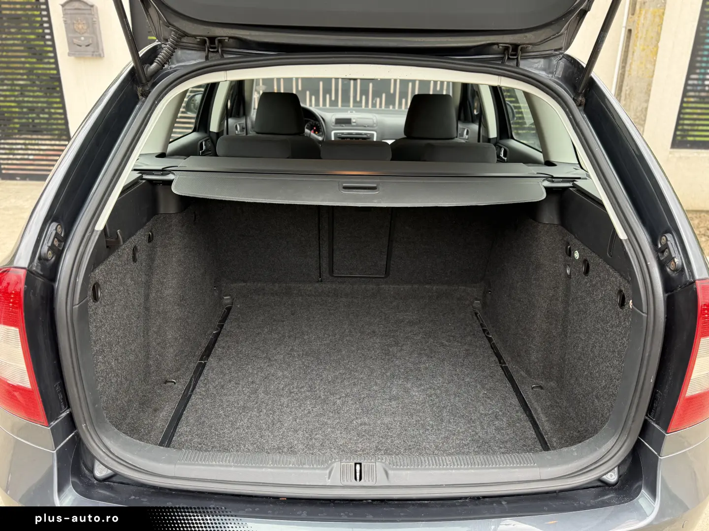 SKODA OCTAVIA 1.6 TDI