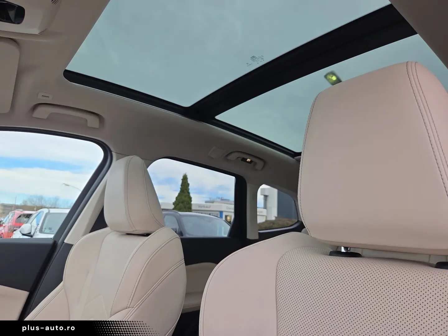 BMW iX1 xDrive30 DAB Pano.Dach Parkassistent Shz