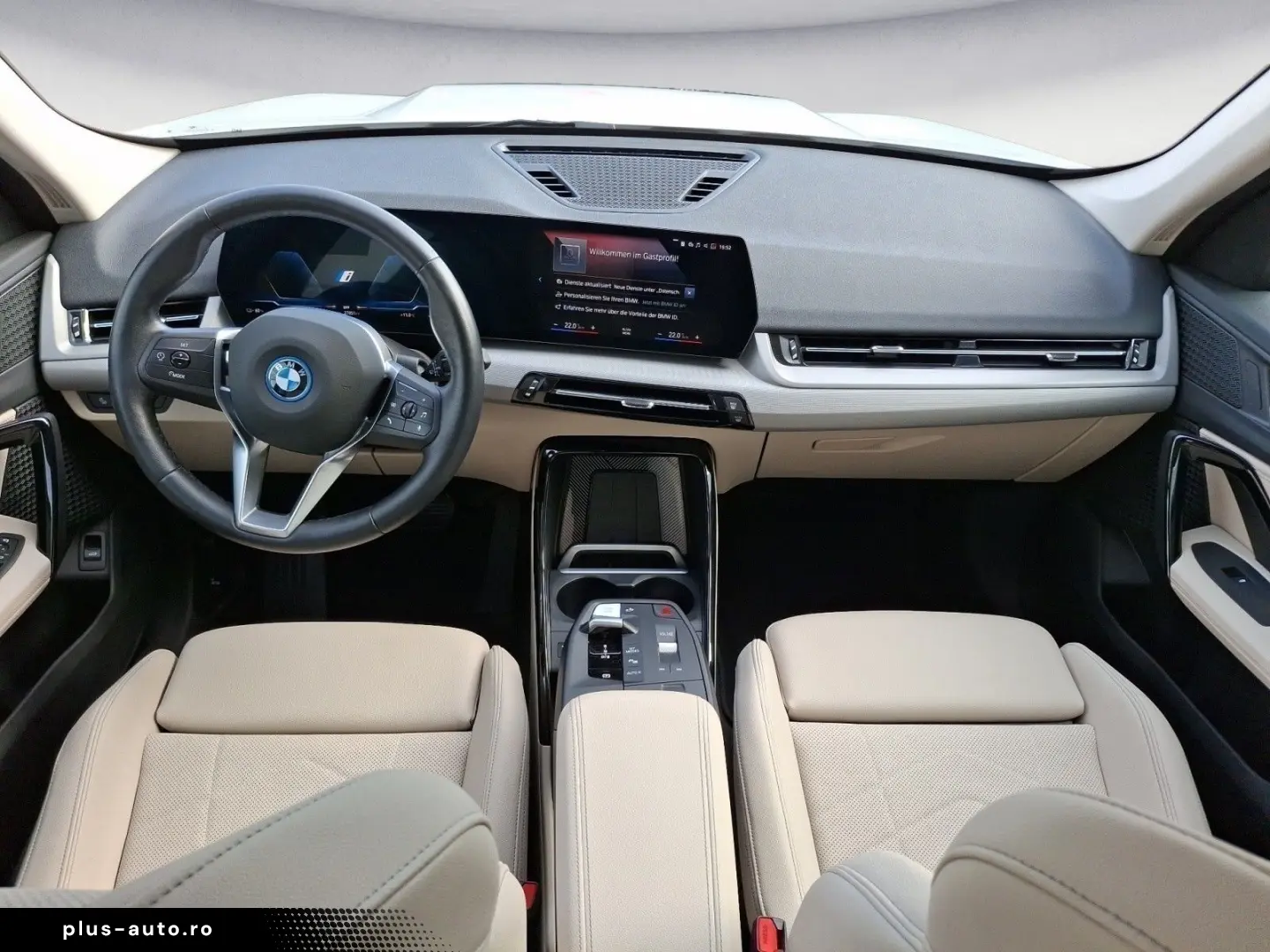 BMW iX1 xDrive30 Adaptives Fahrwerk Komfortzugang