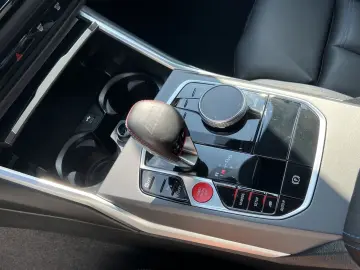 BMW M2 SpurAss HUD HiFi Navi RFK Memory Tempomat