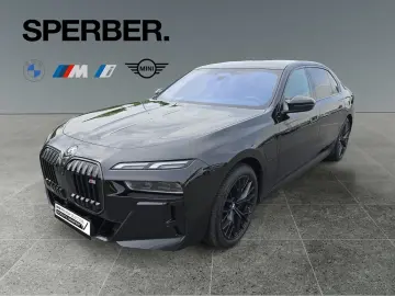BMW M760e xDrive M Performance Paket Executive Loung