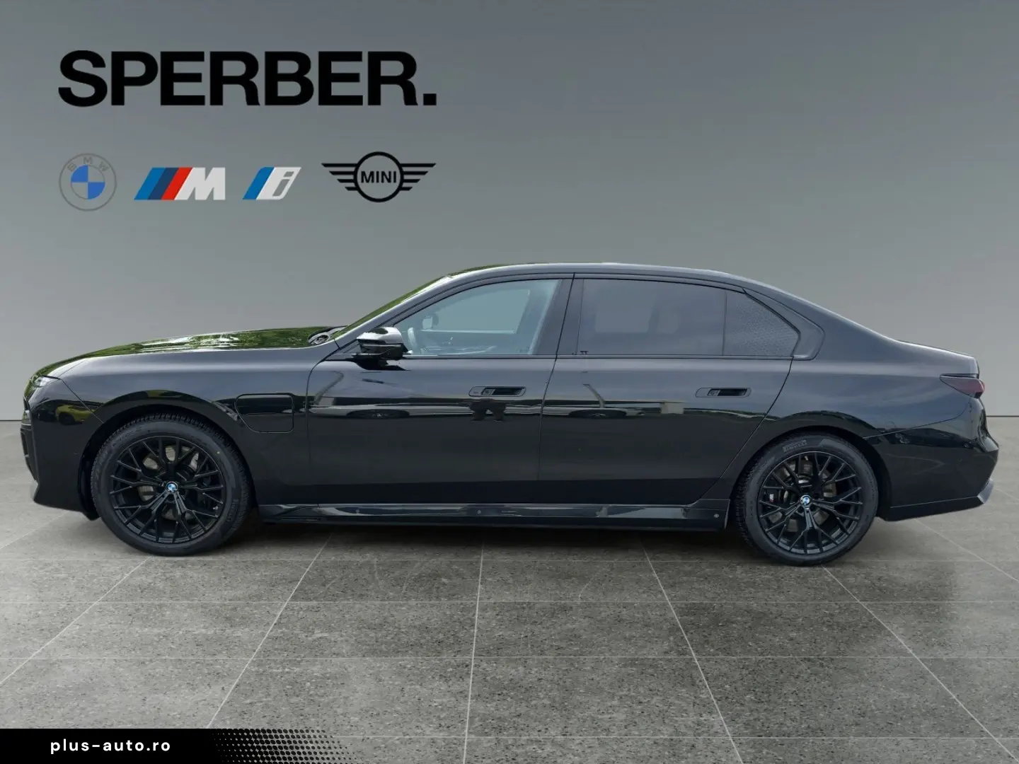 BMW M760e xDrive M Performance Paket Executive Loung