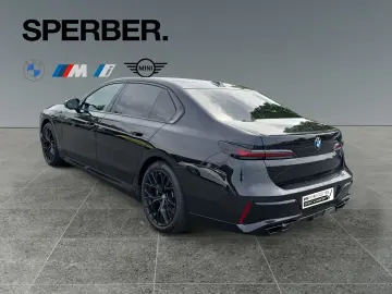 BMW M760e xDrive M Performance Paket Executive Loung