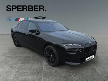 BMW M760e xDrive M Performance Paket Executive Loung