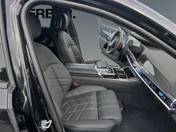 BMW M760e xDrive M Performance Paket Executive Loung