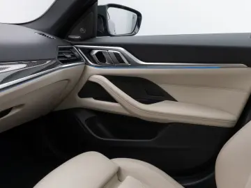 BMW i4 M50 Gran Coupé 360 Glasdach Laser HUD DAB H K