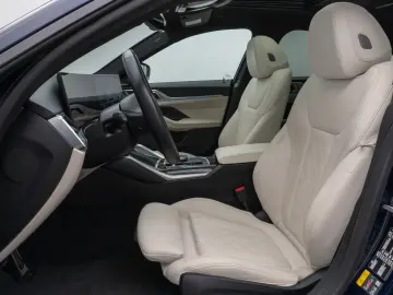 BMW i4 M50 Gran Coupé 360 Glasdach Laser HUD DAB H K