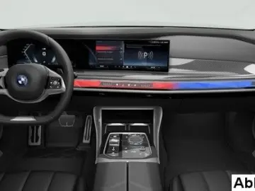 BMW M760e xDrive Innovationsp. Sport Aut. Durchlade