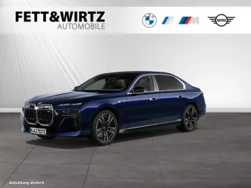 BMW M760e xDrive SkyLounge Autobahnass. Massage