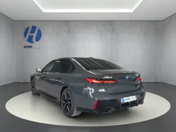 BMW i7 xD e60 M Sport PanoSky FOND TV 21Z AutomTüren