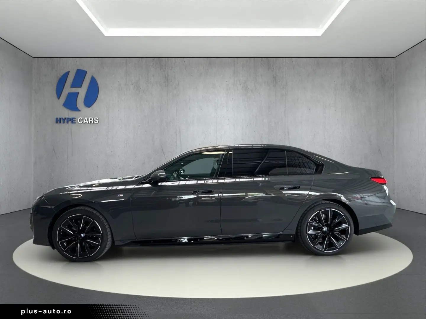 BMW i7 xD e60 M Sport PanoSky FOND TV 21Z AutomTüren
