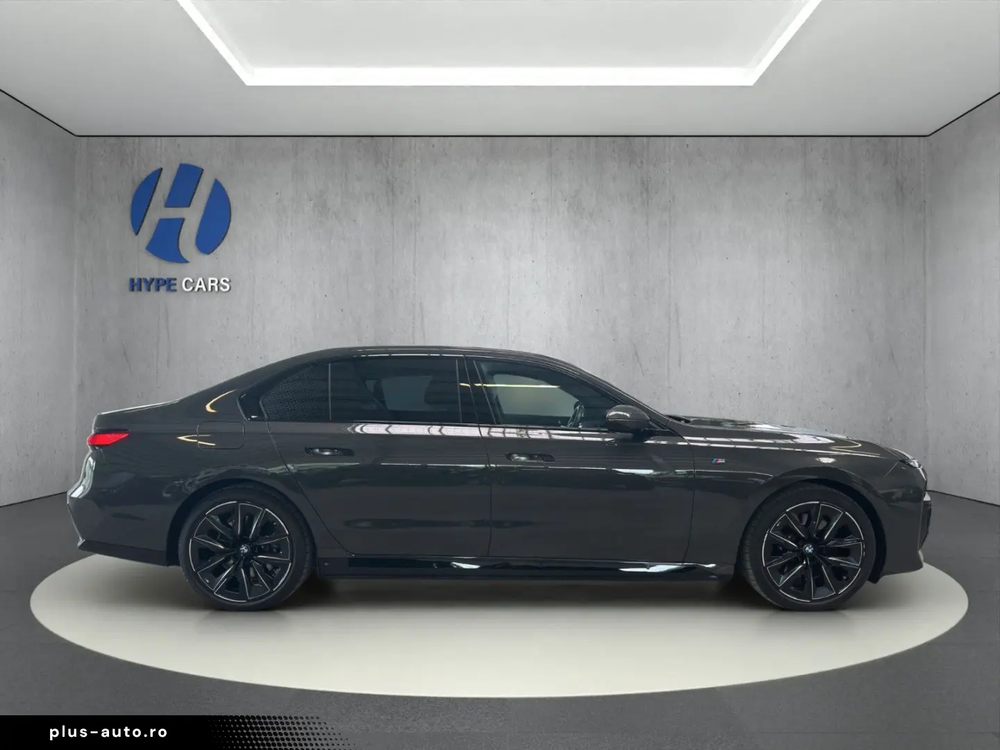 BMW i7 xD e60 M Sport PanoSky FOND TV 21Z AutomTüren