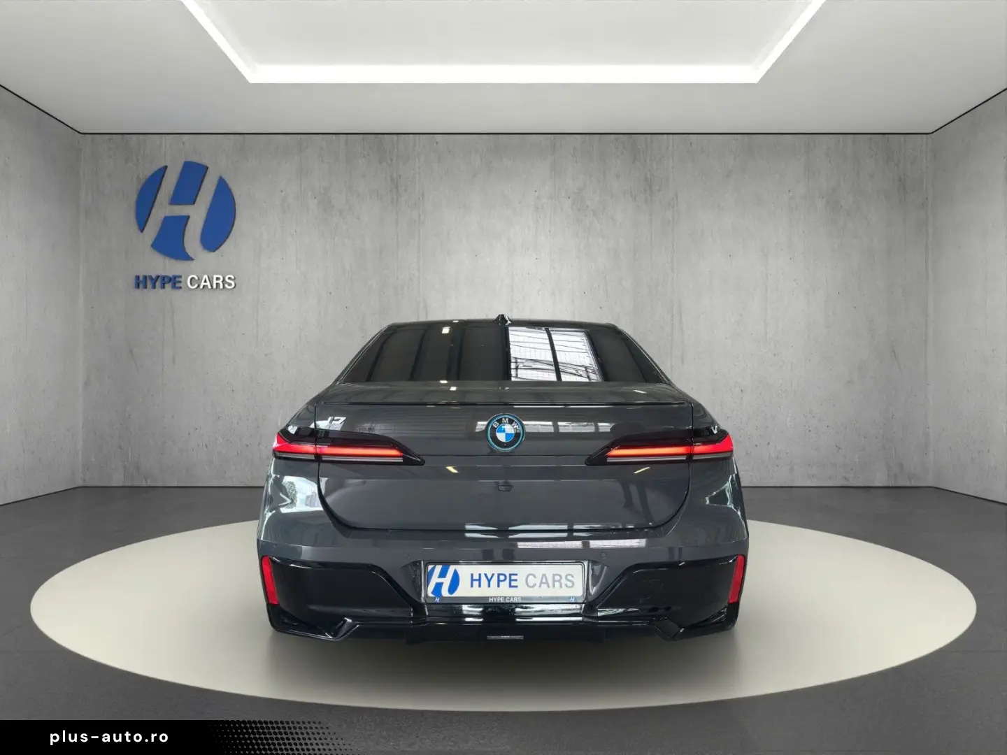 BMW i7 xD e60 M Sport PanoSky FOND TV 21Z AutomTüren