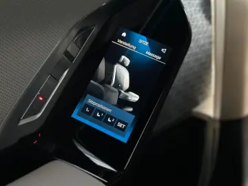 BMW i7 xD e60 M Sport PanoSky FOND TV 21Z AutomTüren