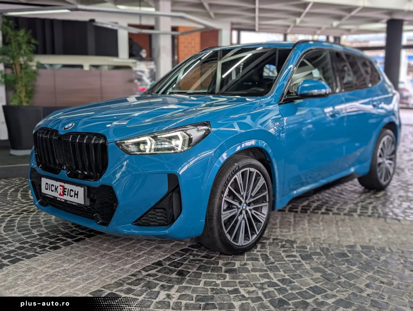 BMW X1 20i M Sport Shadow H&K AHK PANO HUD 360  20