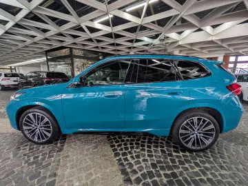 BMW X1 20i M Sport Shadow H&K AHK PANO HUD 360  20