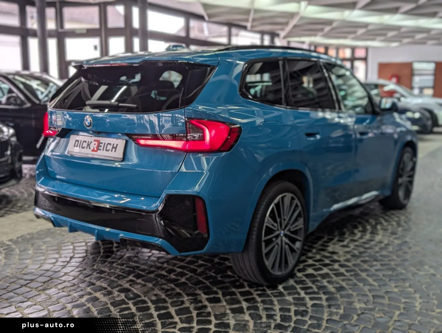 BMW X1 20i M Sport Shadow H&K AHK PANO HUD 360  20