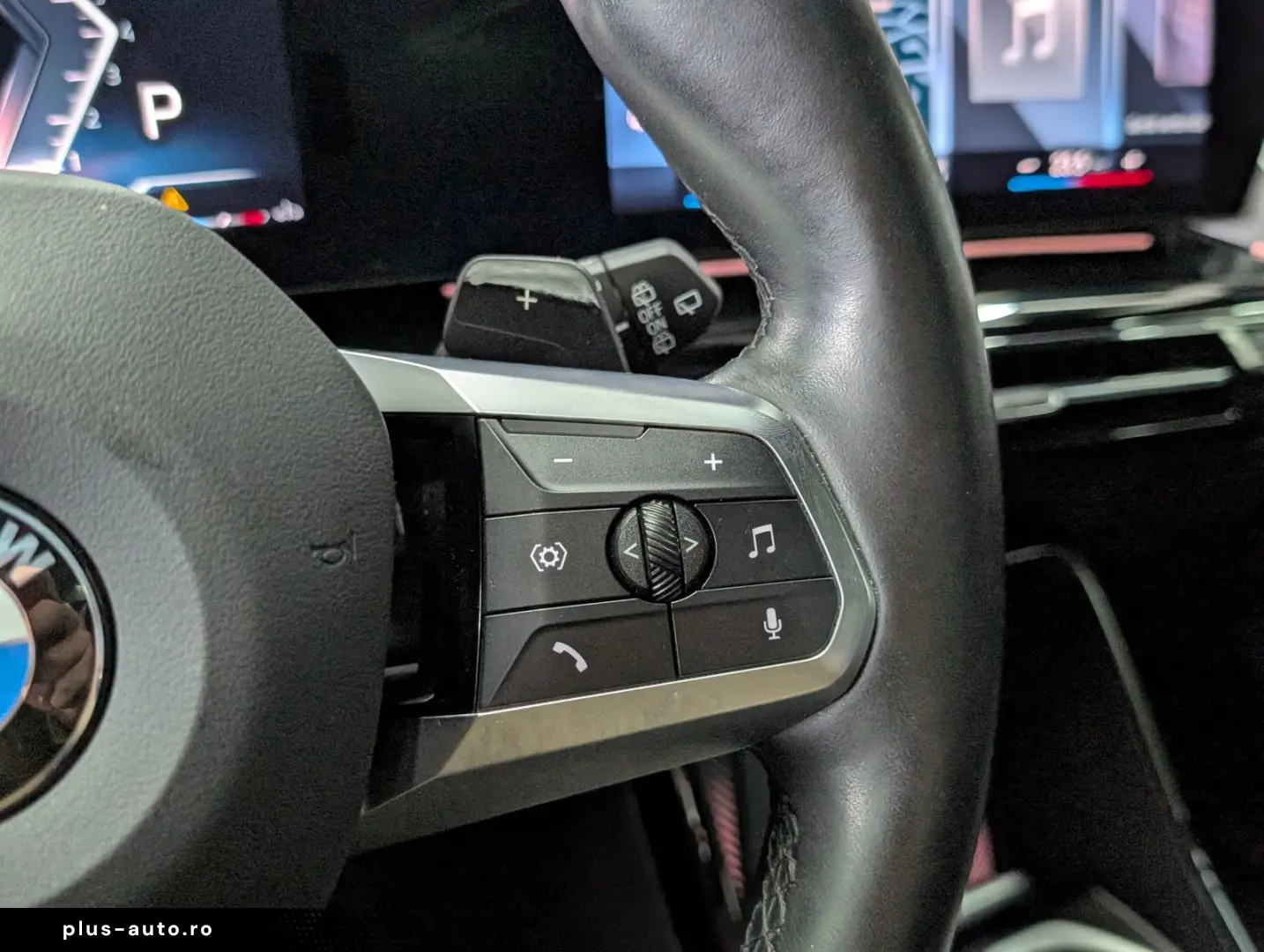 BMW X1 20i M Sport Shadow H&K AHK PANO HUD 360  20