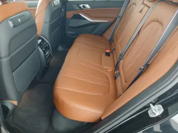 BMW X5 xDrive50e M SportPro Komf-Sitz Pano AHK DAPr