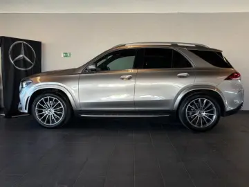 MERCEDES-BENZ GLE 400 d 4M AMG Line AHK Distr. 360  AIRMATIC