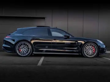 PORSCHE Panamera 4S E-Hybrid Sport Turismo S. Approved