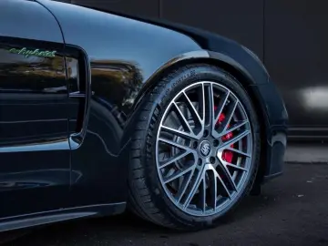 PORSCHE Panamera 4S E-Hybrid Sport Turismo S. Approved