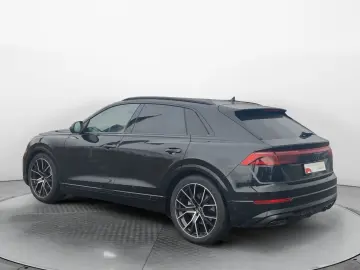 AUDI Q8 50 TDI q. Tiptr. S-Line Sport Plus  Allradlen