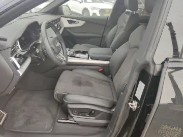 AUDI Q8 50 TDI q. Tiptr. S-Line Sport Plus  Allradlen
