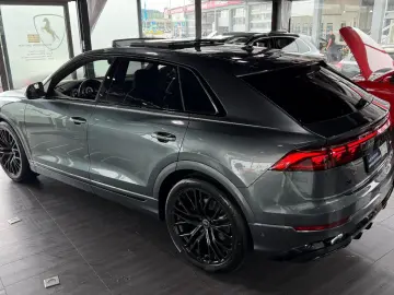 AUDI Q8 50 TDI Quattro Pano ACC 360  Black HuD Laser