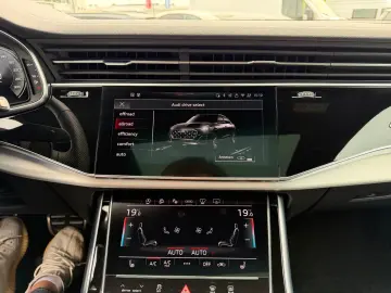 AUDI Q8 50 TDI Quattro Pano ACC 360  Black HuD Laser