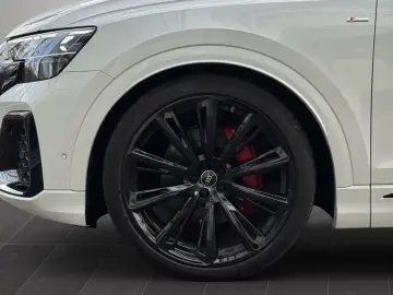 AUDI Q8 50 TDI S-LINE 23 PANO MASSAGE B&O 360