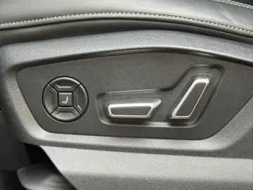 AUDI Q8 50 TDI S-LINE 23 PANO MASSAGE B&O 360