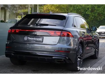AUDI Q8 50 TDI S line Pano Hud Matrix 23''&hellip;
