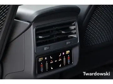 AUDI Q8 50 TDI S line Pano Hud Matrix 23''&hellip;