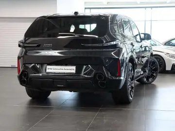 BMW XM Anhängerkupplung   Massagesitze