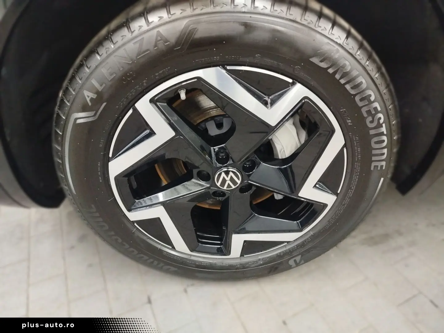 VW Touareg 3.0 V6 TSI 4M RLine Navi Leder Pano IQ