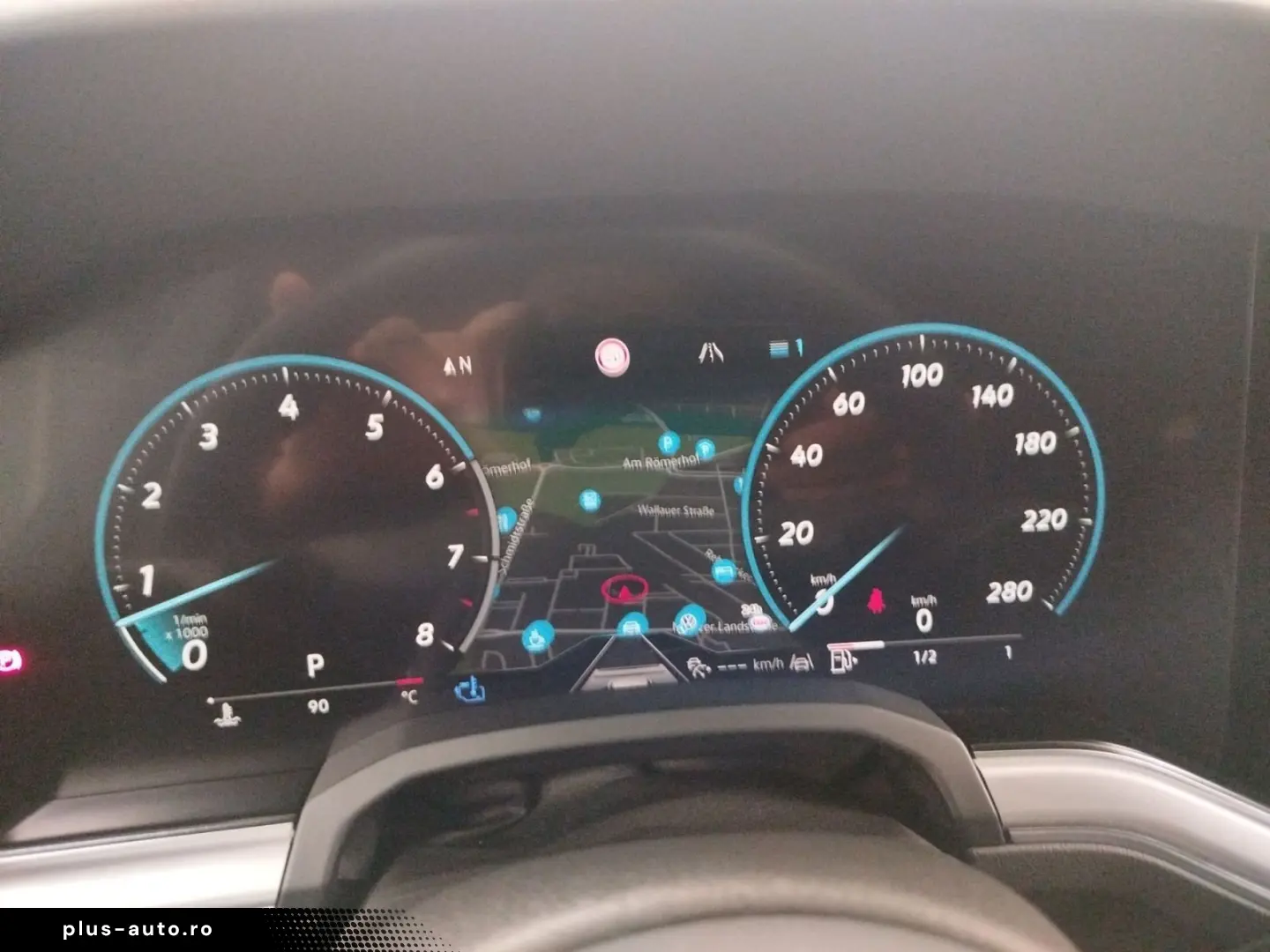 VW Touareg 3.0 V6 TSI 4M RLine Navi Leder Pano IQ