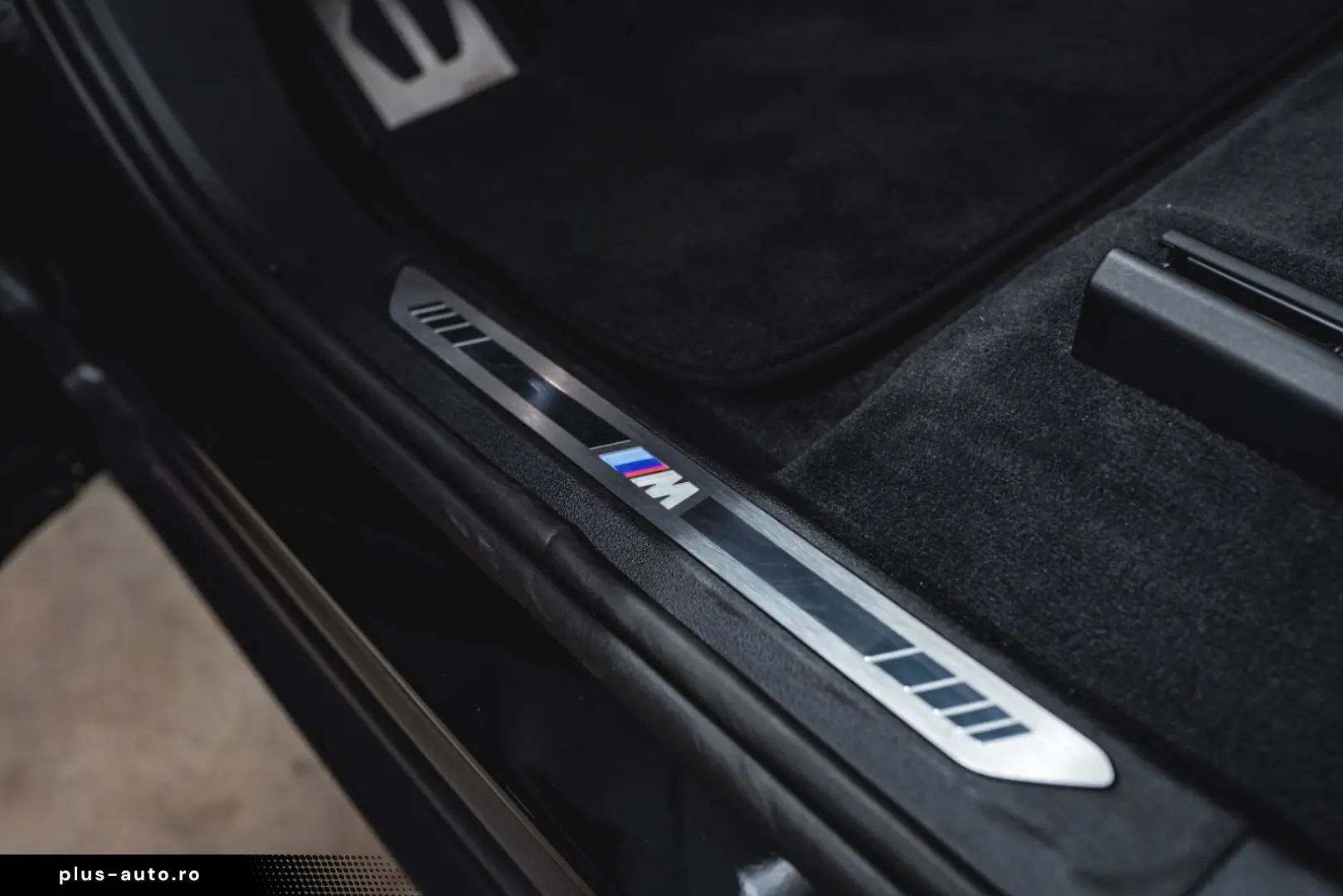 BMW XM NEW SERVICE NEW WHEELS FULL OPTIONS 