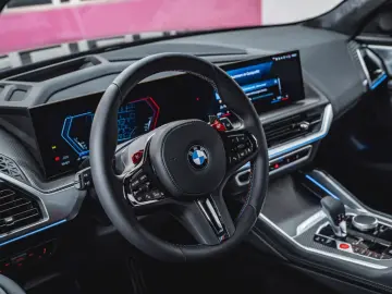 BMW XM NEW SERVICE NEW WHEELS FULL OPTIONS 