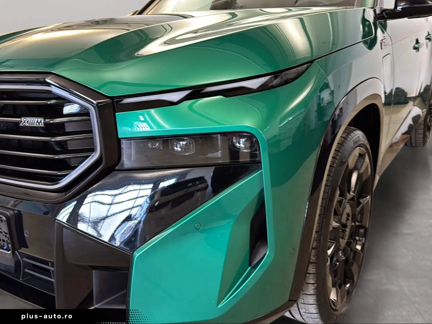 BMW XM 50e Massage AHK Driv.Assist. Winterräder inkl